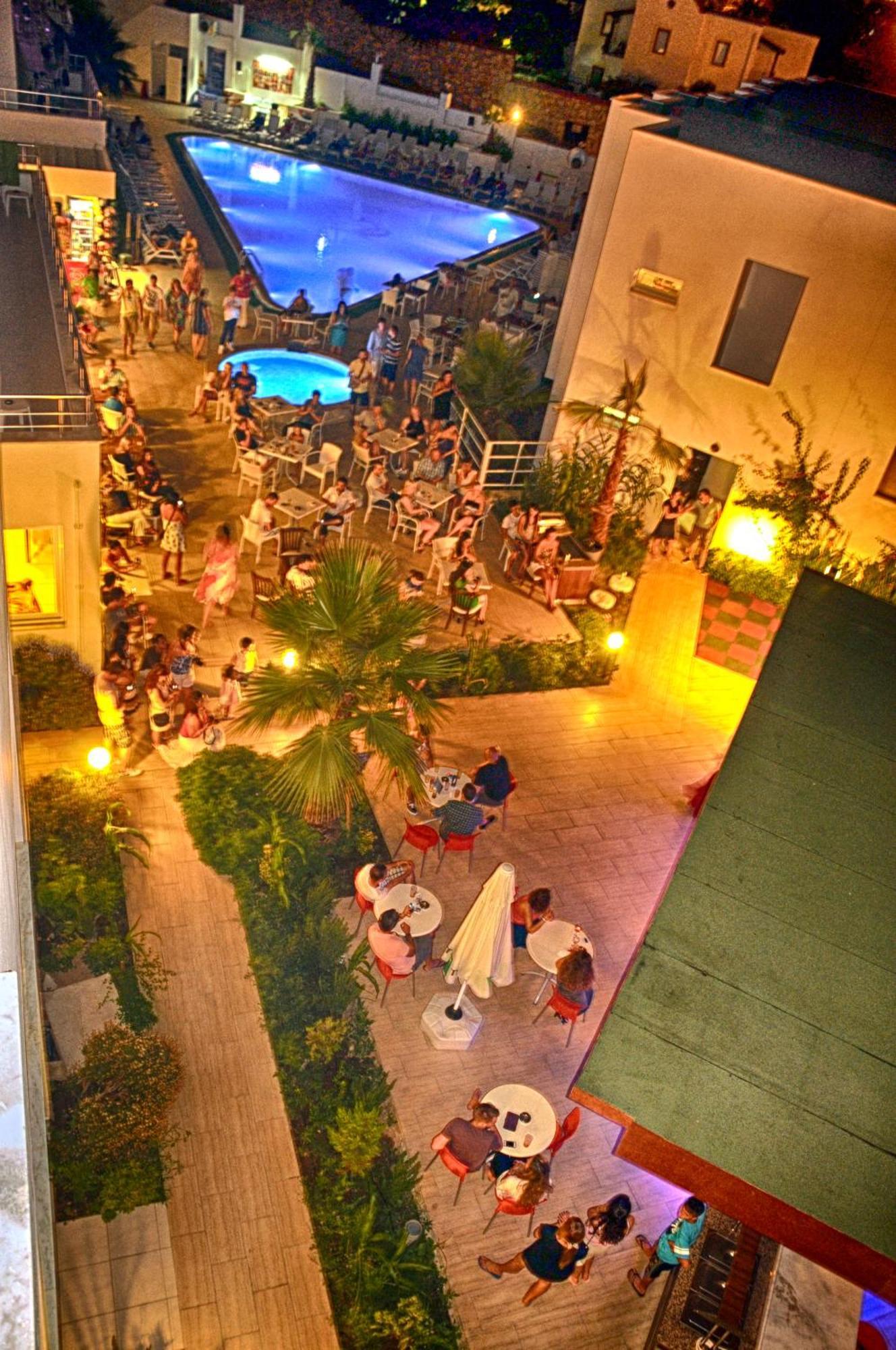 Club Shark Hotel Gümbet Exterior foto