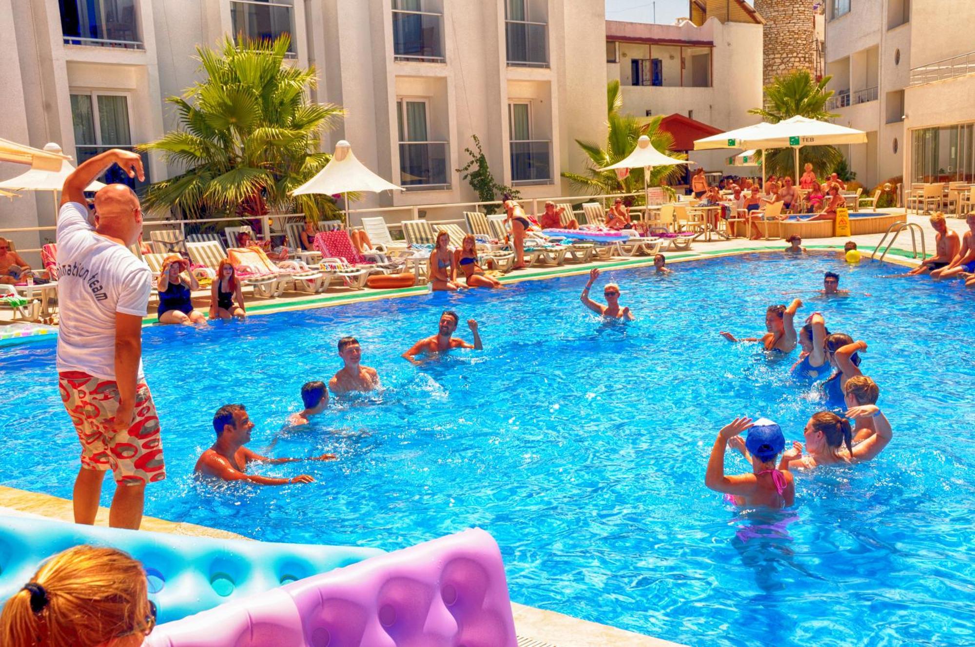 Club Shark Hotel Gümbet Exterior foto
