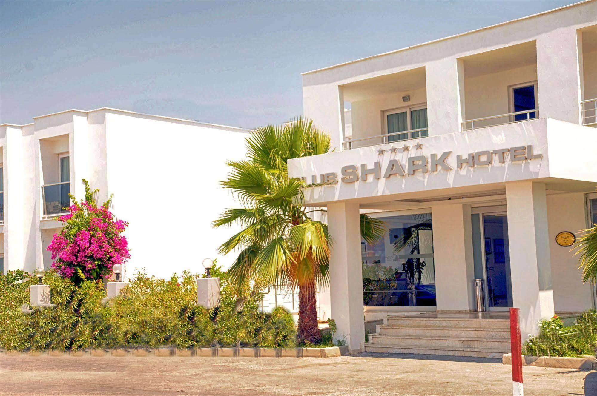 Club Shark Hotel Gümbet Exterior foto
